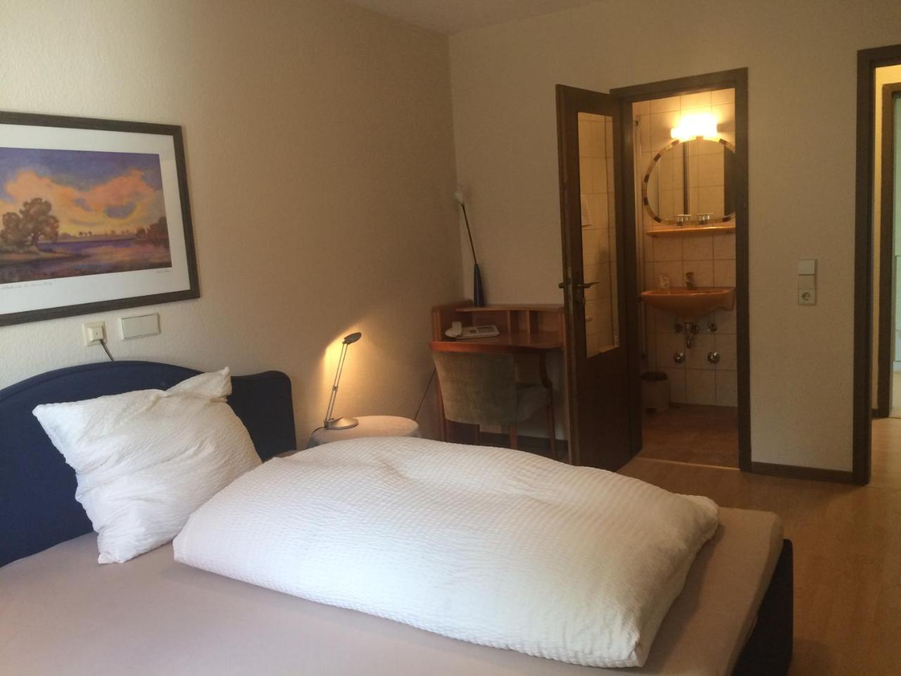 Icc Pfaelzer Hof - Hotel & Seminarhaus Schonau  Kültér fotó